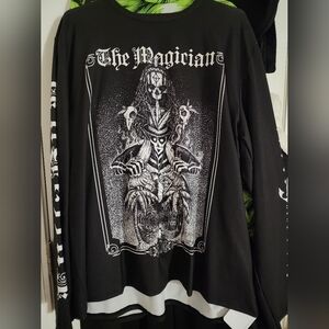 NWT The Magician Blackmilk Terot Shirt